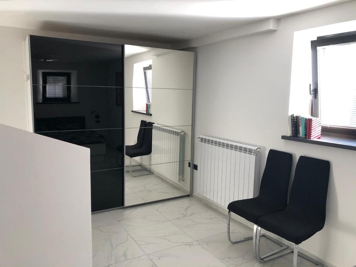 Apartment Aria Кобарид Екстериор снимка